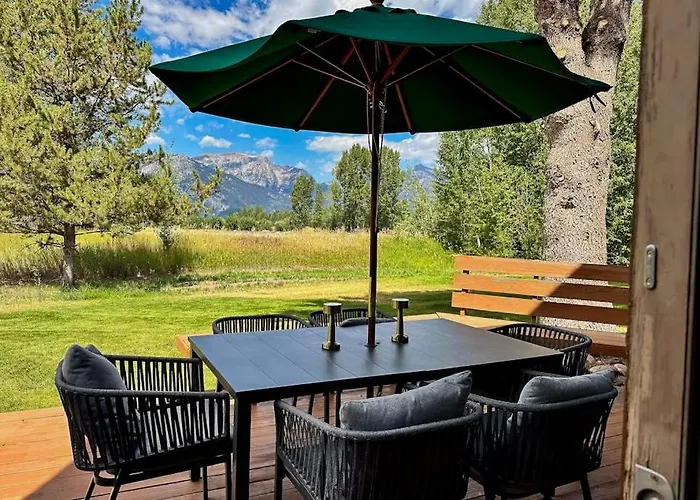 Glacier D Holiday home *
